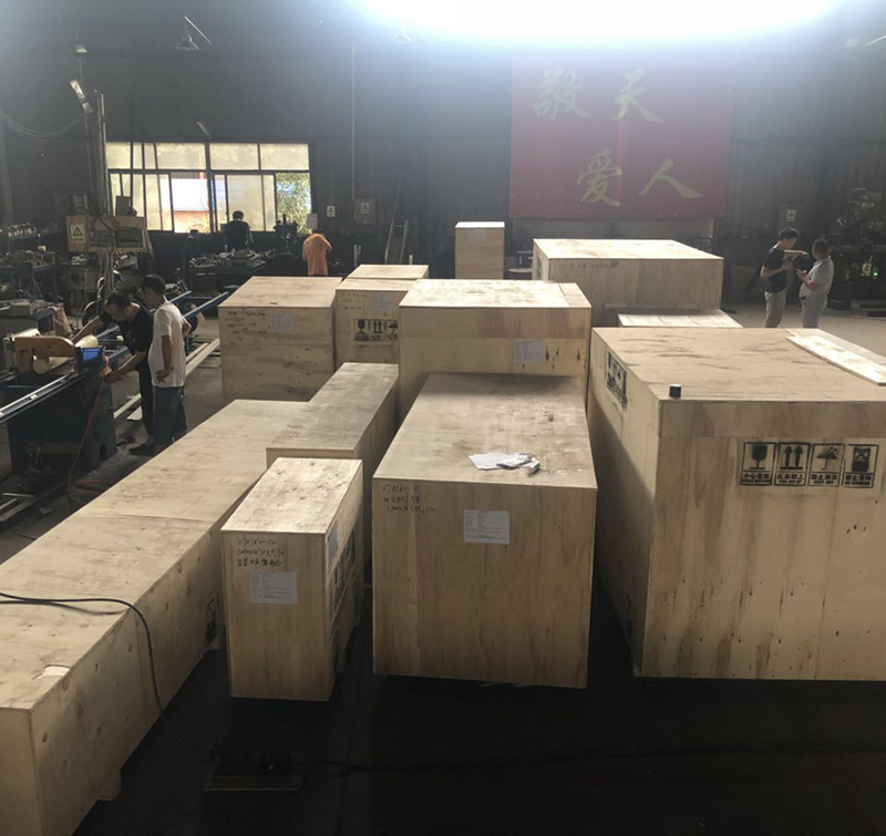 东台梯子机器-12